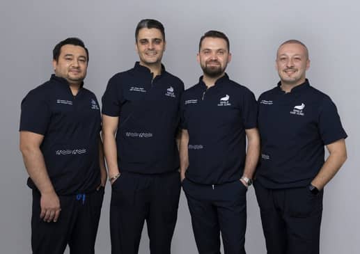 Slider image (9) Smile Hair Clinic